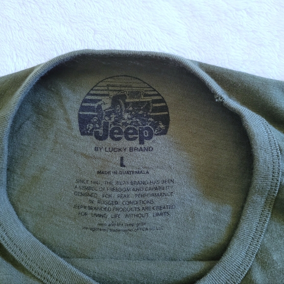 Jeep for Lucky🍀 Brand Limited Edition Tee👕 - NWT - Picture 6 of 15